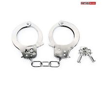Серебристые наручники на сцепке с фигурными ключами