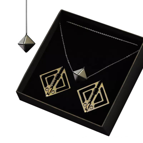 Дизайнерские зажимы на соски с подвеской LOCKINK  025-А-ZH