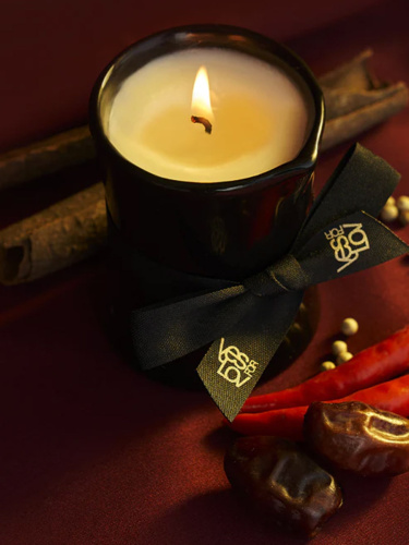  Массажная арома-свеча Titillating Massage Candle 120 г фото 6