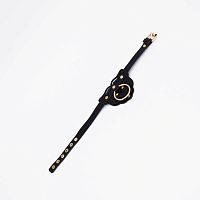 Ошейник с золотистой фурнитурой