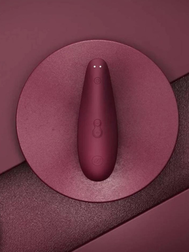 Бесконтактный клиторальный стимулятор Womanizer Classic 2 бордовый фото 7