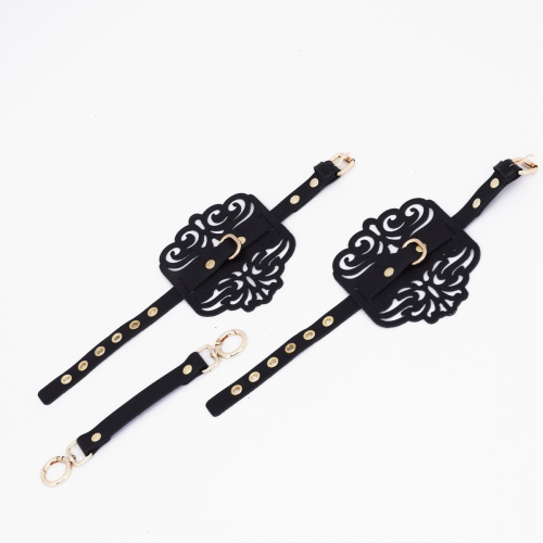 ОКОВЫ ФИГУРНЫЕ С УЗОРАМИ И ЗОЛОТОЙ ФУРНИТУРОЙ