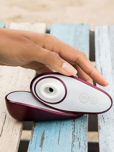 Womanizer Стимулятор клиторальный бесконтактный Liberty, красный фото 7