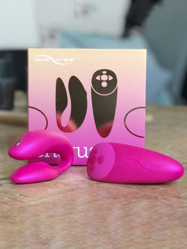We-Vibe Вибратор для пар из силикона Chorus с пультом ДУ, pink фото 12