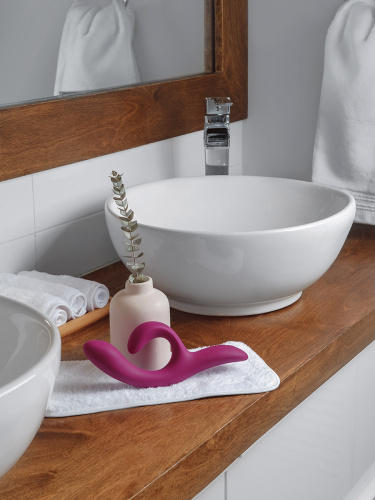 We-Vibe Вибратор-кролик силиконовый We-Vibe Nova 2 - 20.5 см, фуксия фото 9