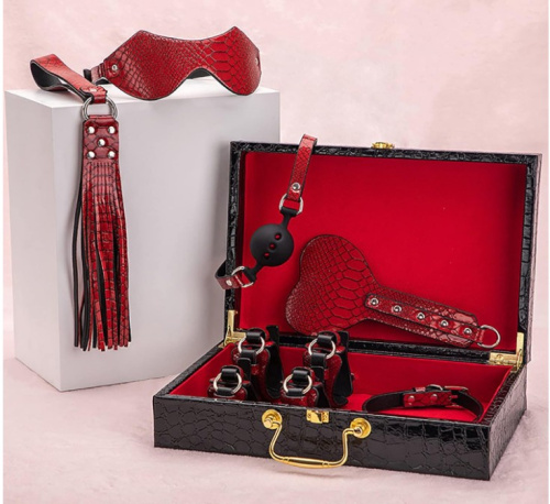 Набор для бондажа для секса из 7 предметов, красный 20229004RY