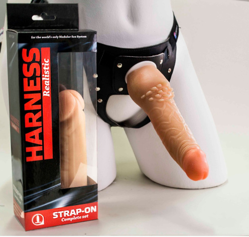 Фаллоимитатор с поясом "Harness" 281203 RU 