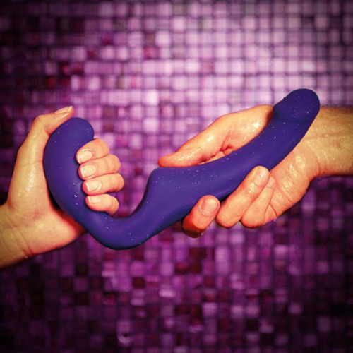 Анатомический страпон, безремневой "Share", фиолетовый  фото 4