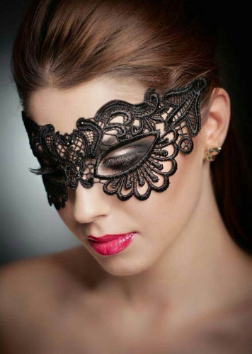 Черная кружевная маска для глаз Соблазн фото 2