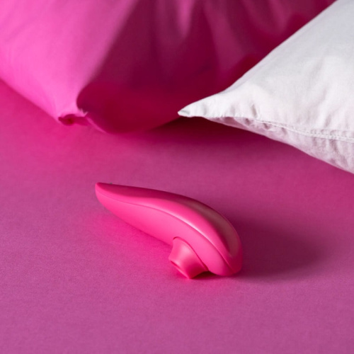 Бесконтактный клиторальный стимулятор Womanizer Muse Pink Rose фото 2
